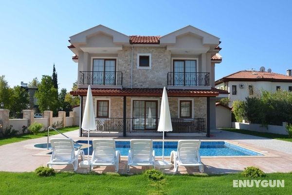 Stunning 4-bed Villa Konak Private & Pool Öne Çıkan Resim