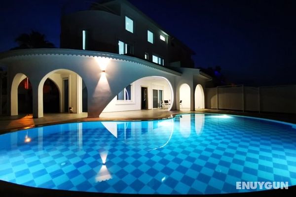 Stunning Villa With Private Pool in Antalya Oda