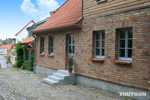 Stylish Apartment in Klütz With Garden Öne Çıkan Resim