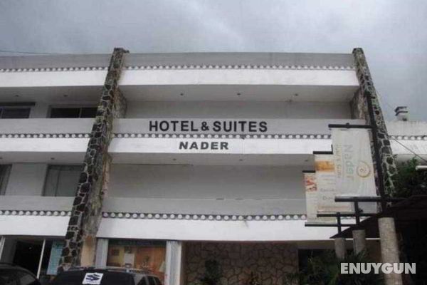 Suites Nader Genel