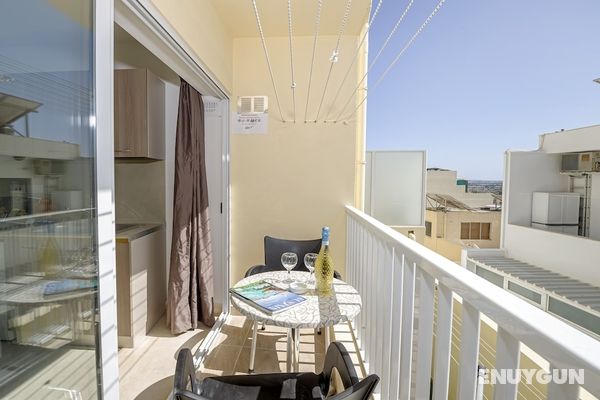 Summer Breeze Comfort Apartments by Getaways Malta Öne Çıkan Resim