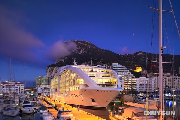 Sunborn Gibraltar Genel