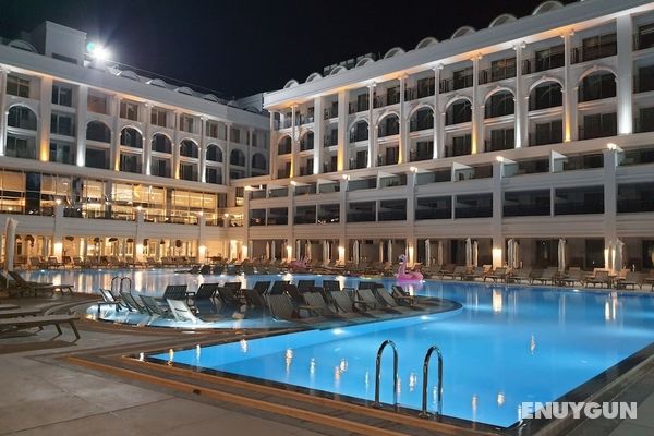 Sunthalia Hotels Resort Dış Mekan