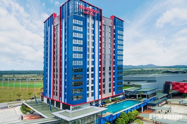 Sunway Hotel Big Box Dış Mekan