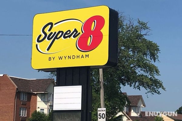 Super 8 by Wyndham Niagara Falls ON Öne Çıkan Resim