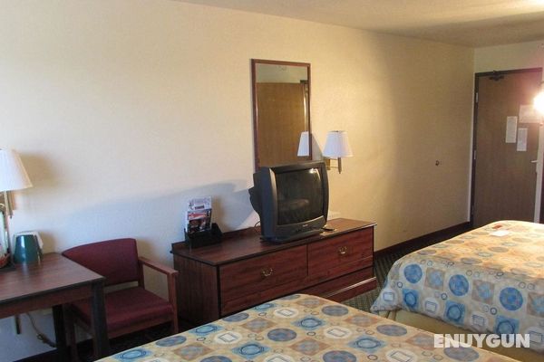 Super 8 by Wyndham Omaha Eppley Arpt/Carter Lake Genel