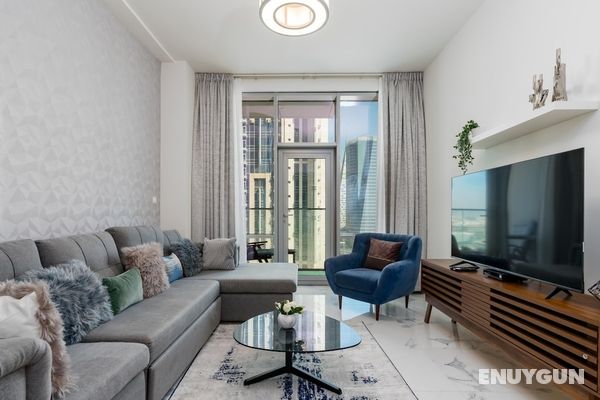 SuperHost - Waterfront Luxe Apartment With Great Canal Views Öne Çıkan Resim