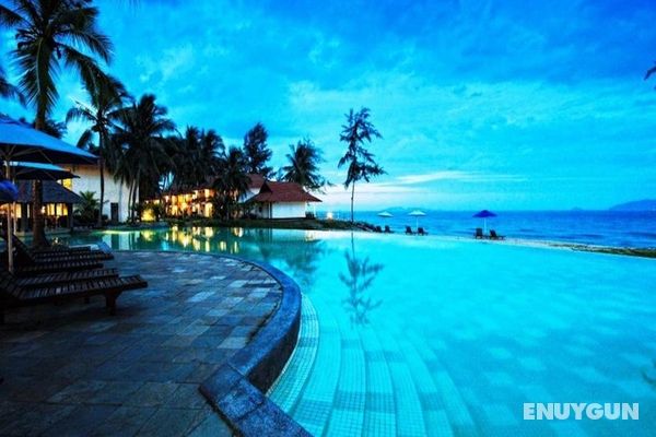 Sutra Beach Resort, Terengganu Genel