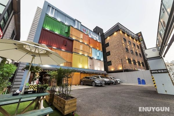 Suwon Hotel Vivid Öne Çıkan Resim