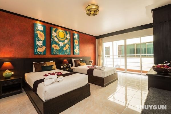 Tanawan Phuket Hotel Öne Çıkan Resim