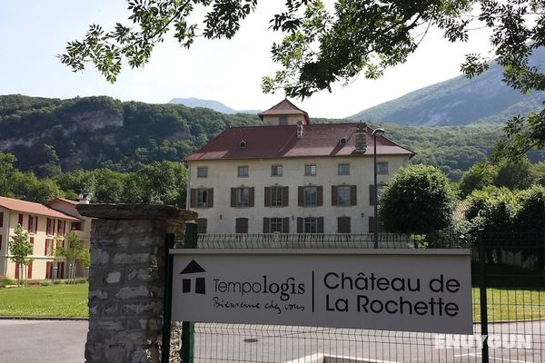 Tempologis - Chateau de la Rochette Öne Çıkan Resim
