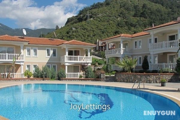 Villa TH10 by JoyLettings Öne Çıkan Resim