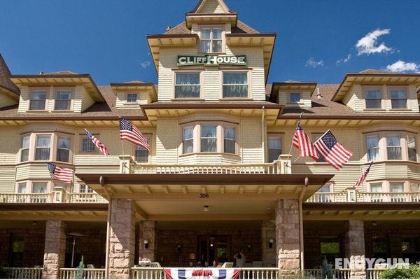 The Cliff House at Pikes Peak Genel