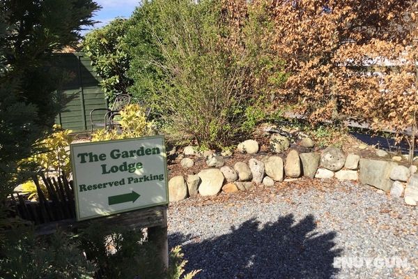 The Garden Lodge Dış Mekan