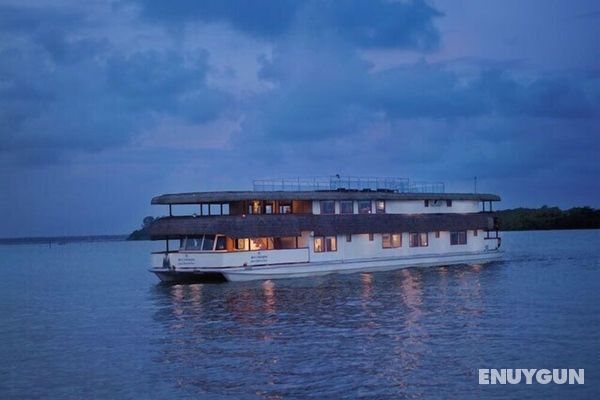 The Oberoi Vrinda, Luxury Kerala Cruiser Öne Çıkan Resim