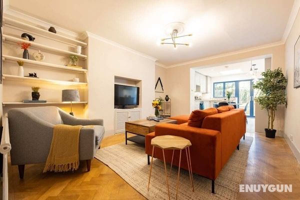 The Richmond Upon Thames Escape - Modern & Bright 2bdr Flat With Parking Öne Çıkan Resim