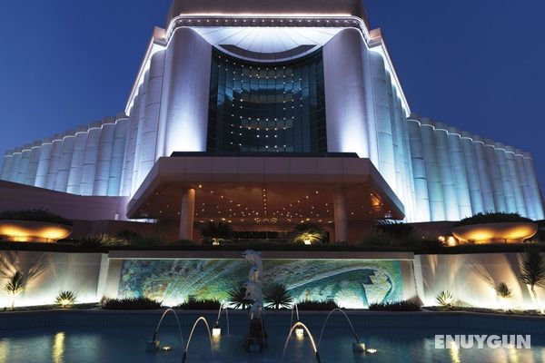 The Ritz-Carlton, Bahrain Genel