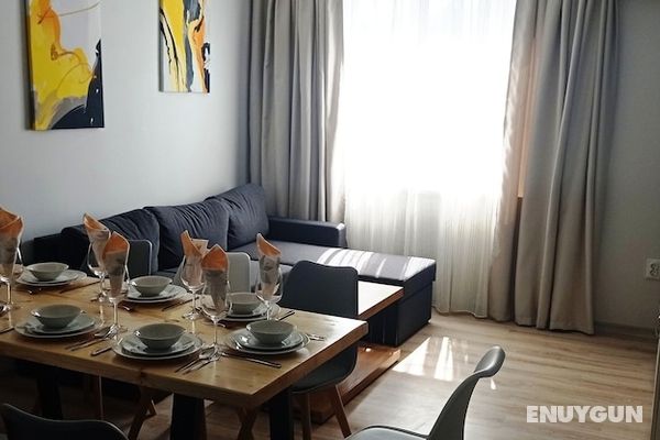 Three Bedroom Apartment sea Holidays in the Center of Burgas Öne Çıkan Resim