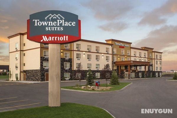 TownePlace Suites Red Deer Genel