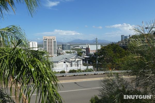 Townsville Terrace Öne Çıkan Resim