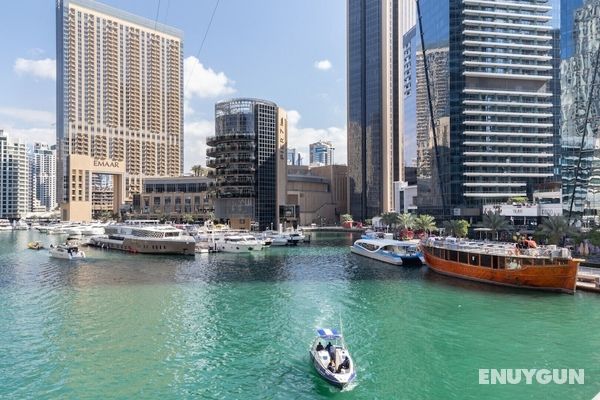 Ultramodern Studio With Sublime Decors in Dubai Marina Öne Çıkan Resim