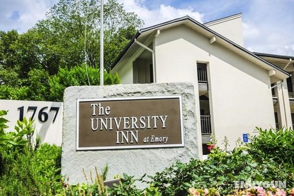 University Inn At Emory Genel