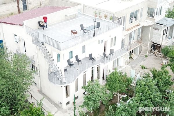 Upstairs Hotel Tbilisi Öne Çıkan Resim