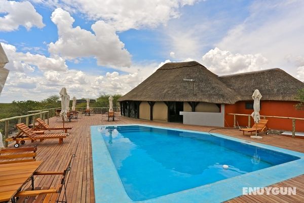 Uukwaluudhi Safari Lodge Öne Çıkan Resim