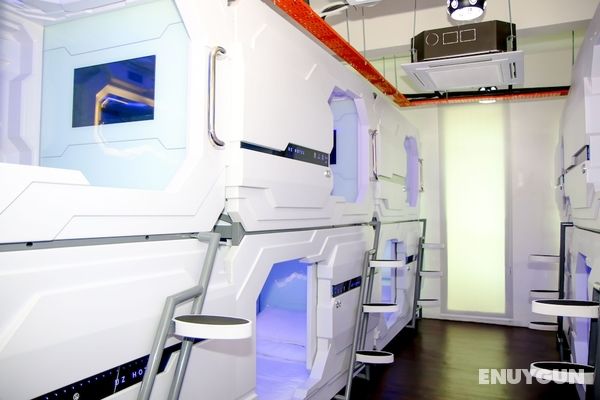 UZ Airport Capsule Hotel Öne Çıkan Resim