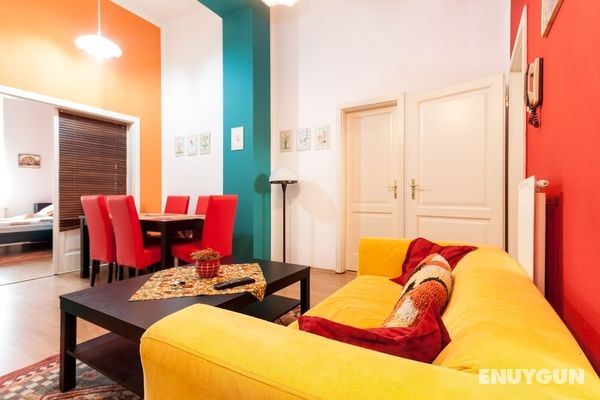 Vibrant 3 Bedroom Apartment In The Pulsing Heart Of Budapest Öne Çıkan Resim