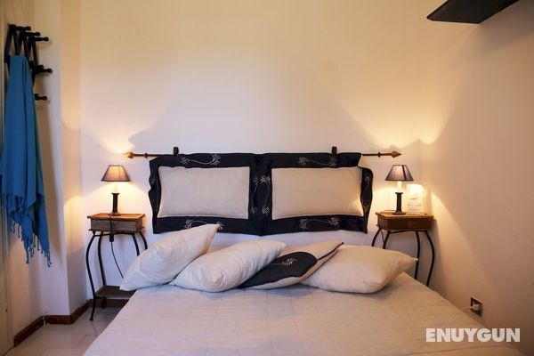 Villino Kenzia 4 Bedrooms Apartment in Stintino Oda