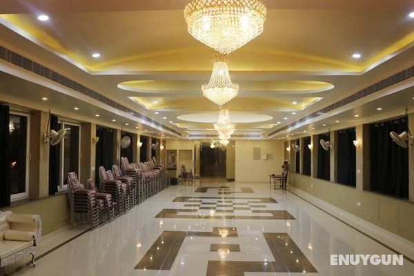 Hotel Vinayak Genel