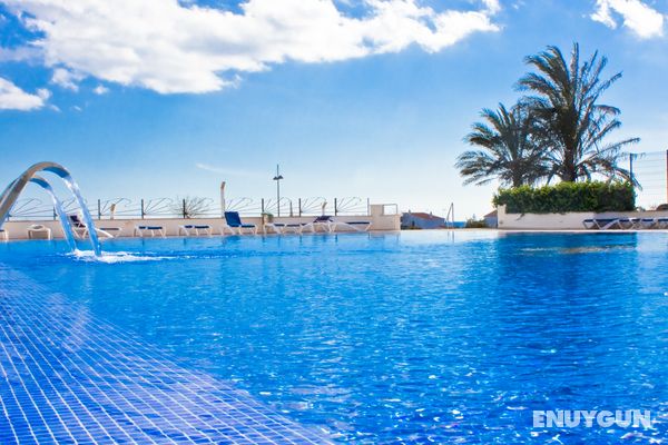 Hotel & Water Park Sur Menorca Havuz