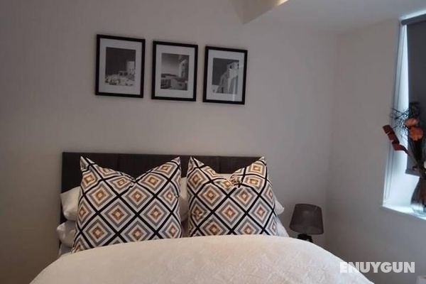 Whole Apartment 5mins to East Croydon & Concierge Öne Çıkan Resim
