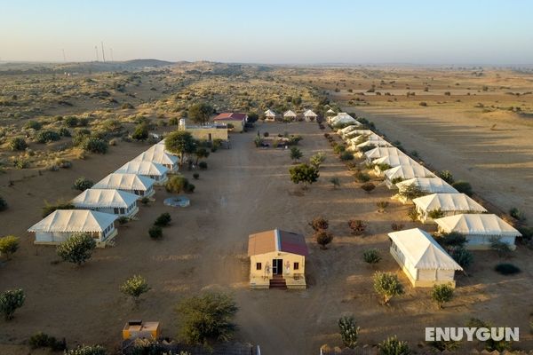 Wind Desert Camp Öne Çıkan Resim