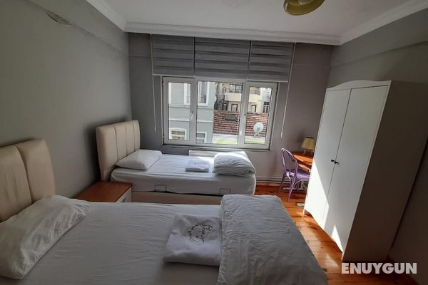 Windrose Hostel Öne Çıkan Resim