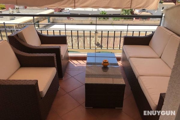 Apartment With 3 Bedrooms in Benalmádena, With Wonderful sea View, Pool Access and Furnished Terrace Near the Beach Öne Çıkan Resim