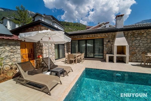 Villa With Private Pool Terrace in Fethiye Öne Çıkan Resim