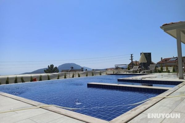 Wonderful Villa With a Mountain View in Oludeniz Öne Çıkan Resim