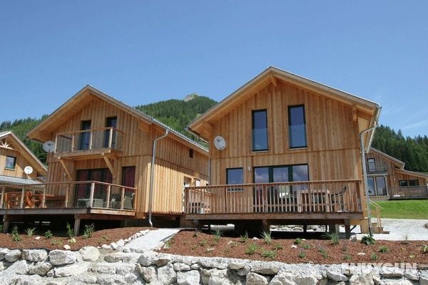 Wooden Chalet in Hohentauern by the Forest Öne Çıkan Resim