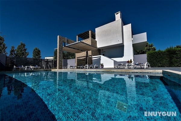Xenos Villa 1 With Private Swimming Pool, Near The Sea Öne Çıkan Resim