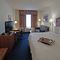 Hampton Inn & Suites Denver-Cherry Creek slider thumbnail