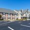 Red Roof Inn & Suites Knoxville East slider thumbnail