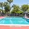 Travelodge by Wyndham Riviera Beach/West Palm slider thumbnail