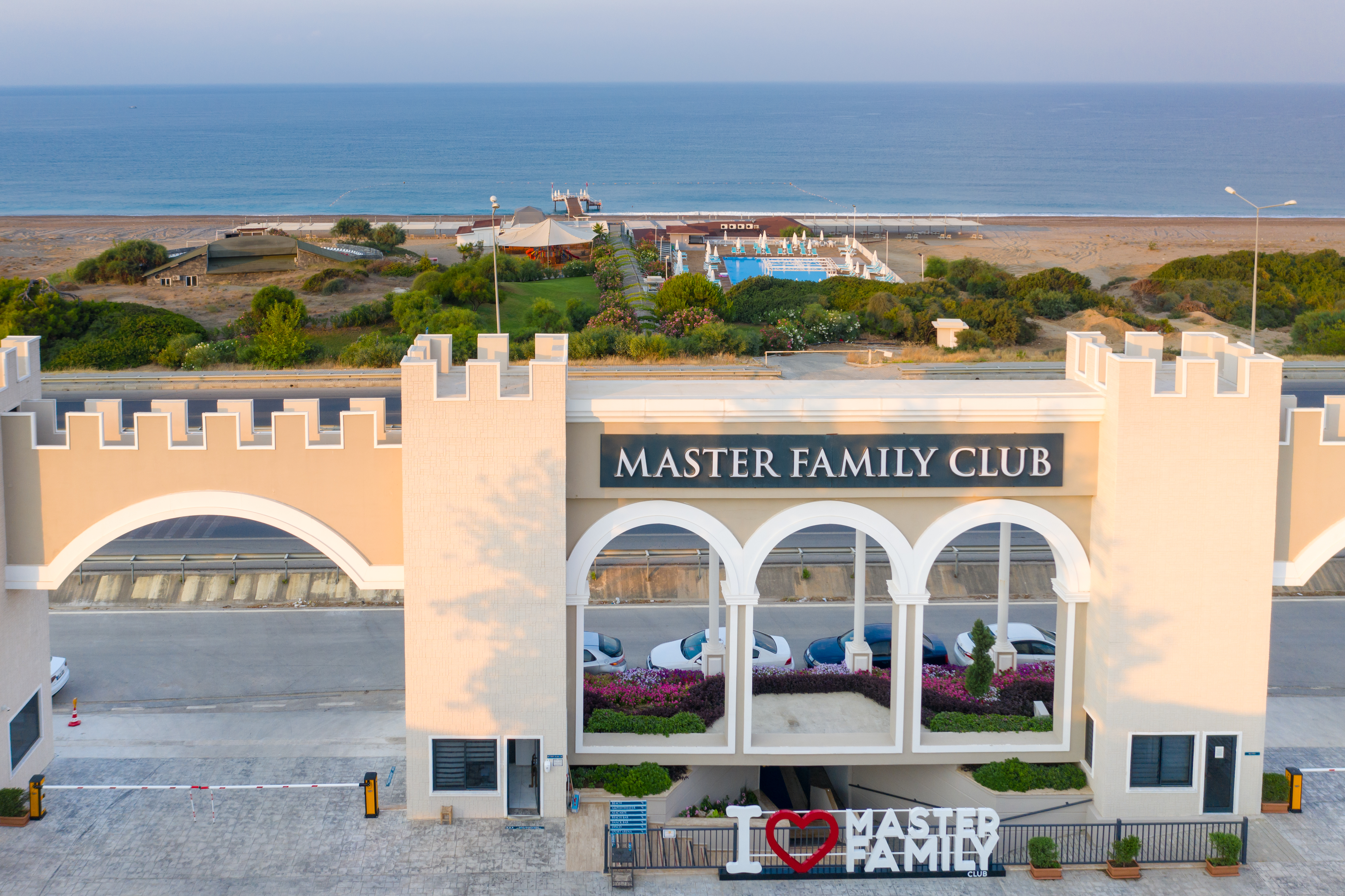 Master Family Club Hotel (Manavgat, Antalya) En Uygun Fiyatlı Rezervasyon |  ENUYGUN