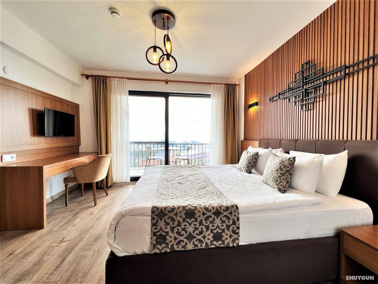 Superior, Sea View, Balcony