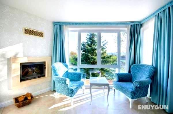 Superior Room with Somine and River View