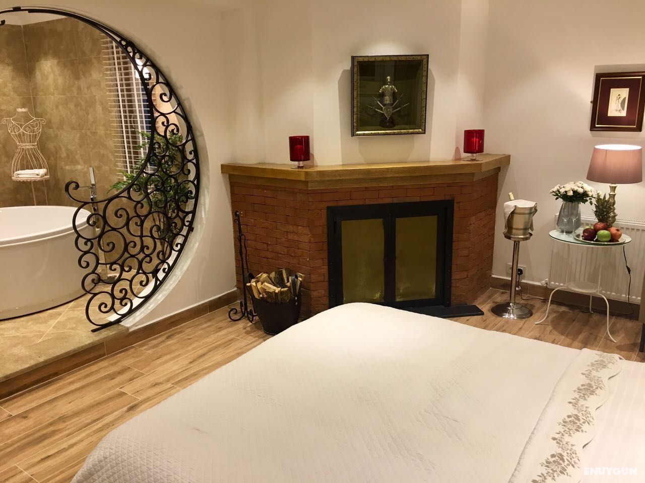 Dreamcatcher, Mountain View, Fireplace