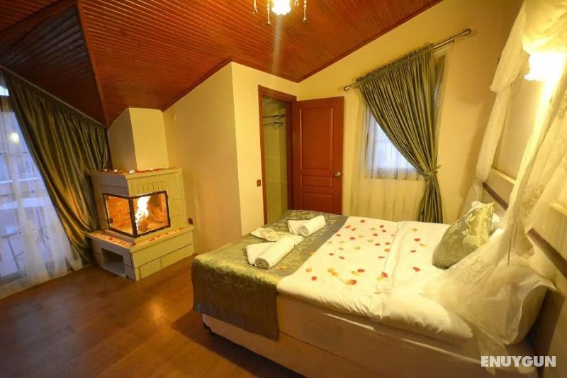 Cati Standard Room with Somine