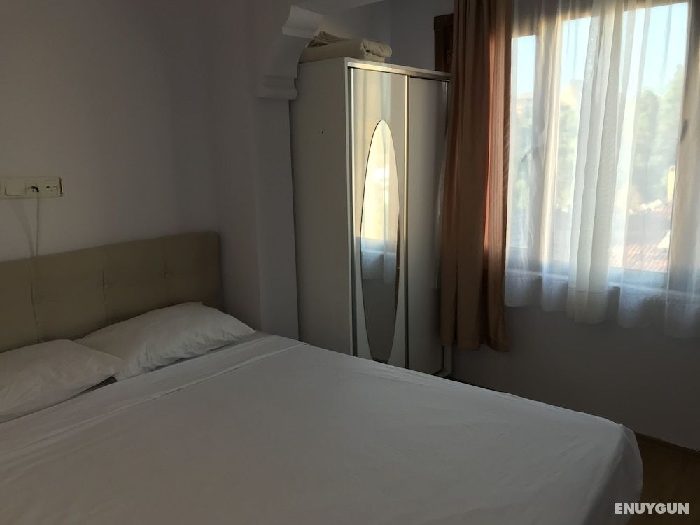 Family Triple Room, Smoking